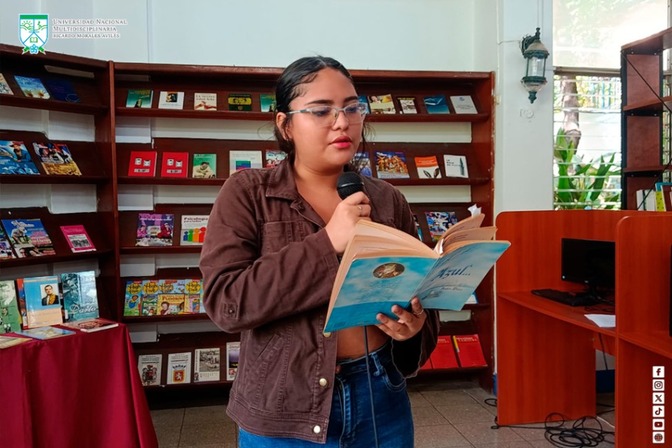 Comunidad Universitaria participa de Maratón de Lectura 3