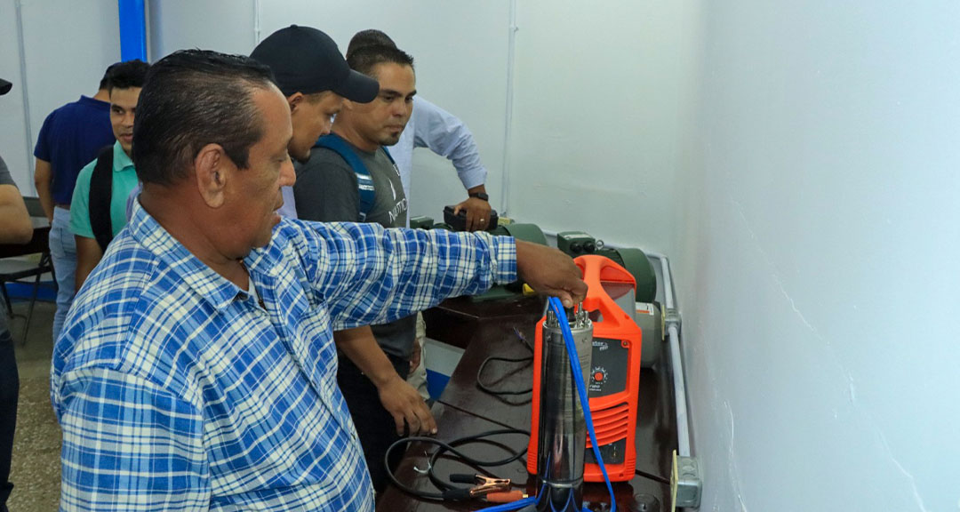 Universitarios Cuentan con Aula Taller de Electromecánica e Industrial "Comandante Carlos Fonseca Amador" 6