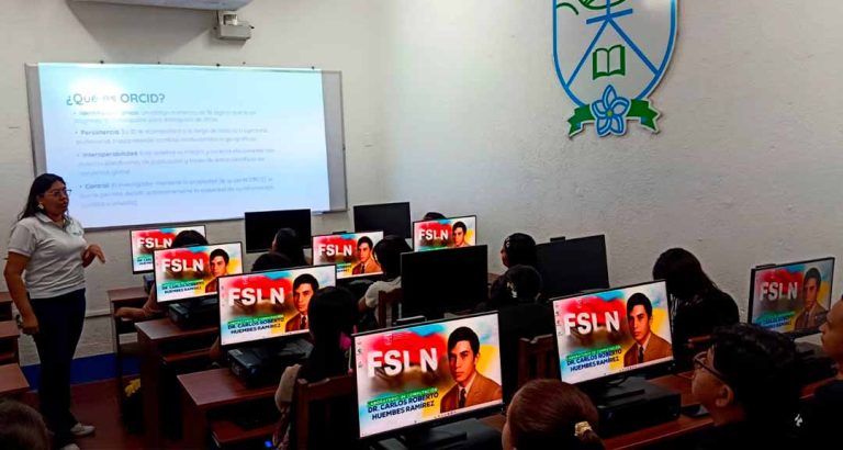 Estudiantes del CUR Masaya reciben Taller sobre Creación del identificador único ORCID