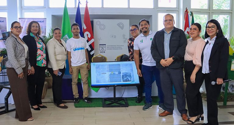 Universitarios Representan a esta Casa de Estudios en el “Congreso Nacional de Reciclaje”
