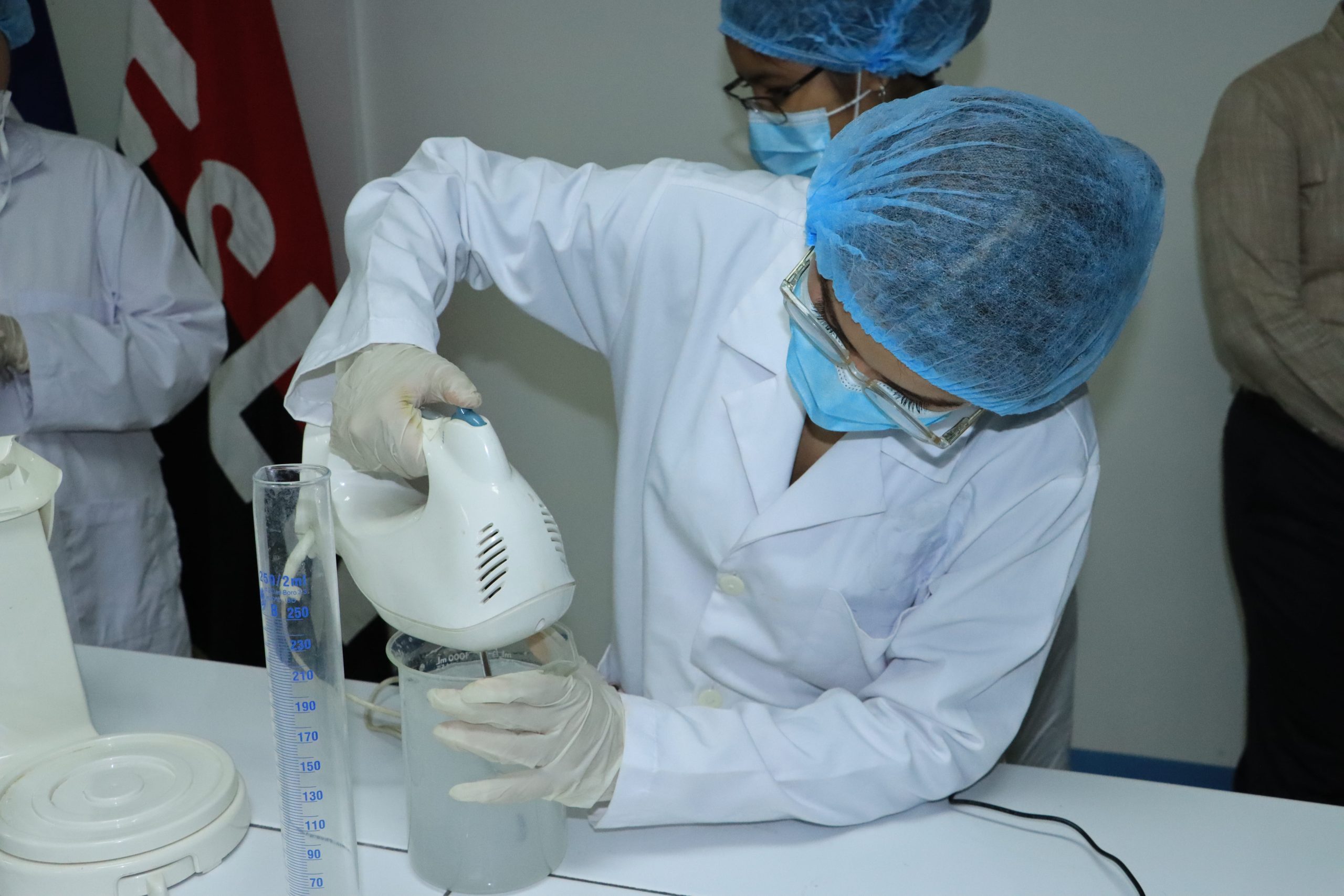 Laboratorio de Química y Farmacia María Venancia
